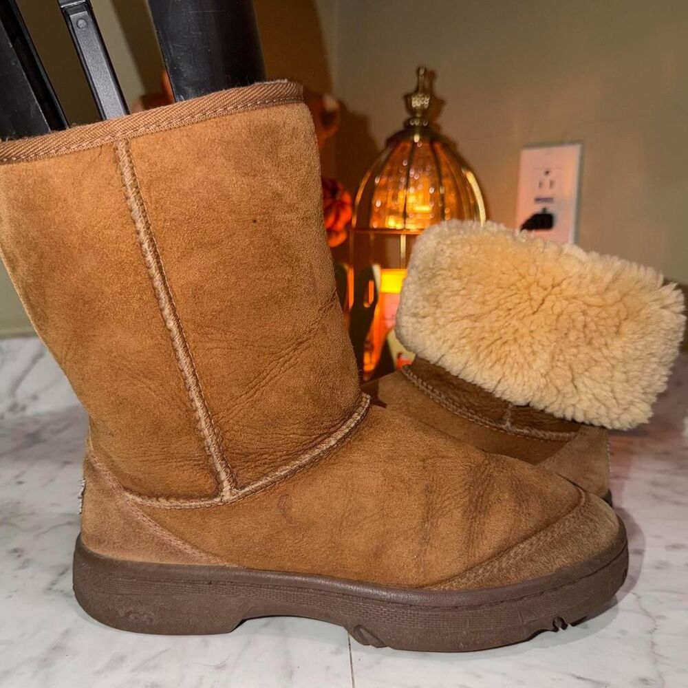 Ugg Women's Tan and Brown Boots